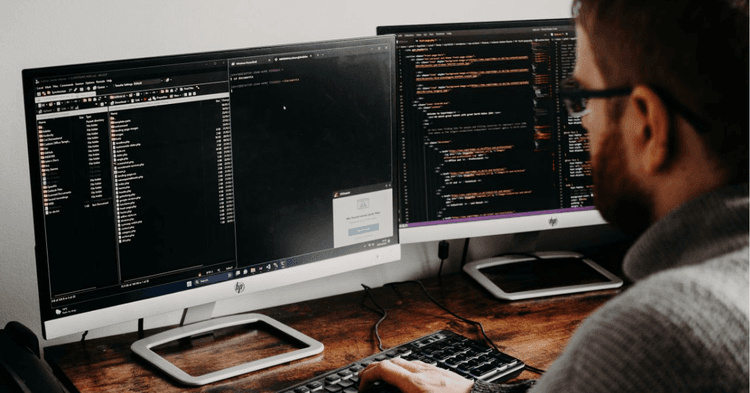 Thumb-Zone Design and Online Engineering: The Mobile CRO Guide for Shopify Sellers