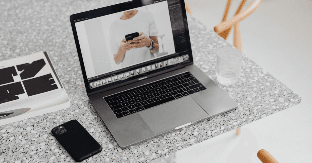 6 Best AI Design Tools for E-commerce Marketing
