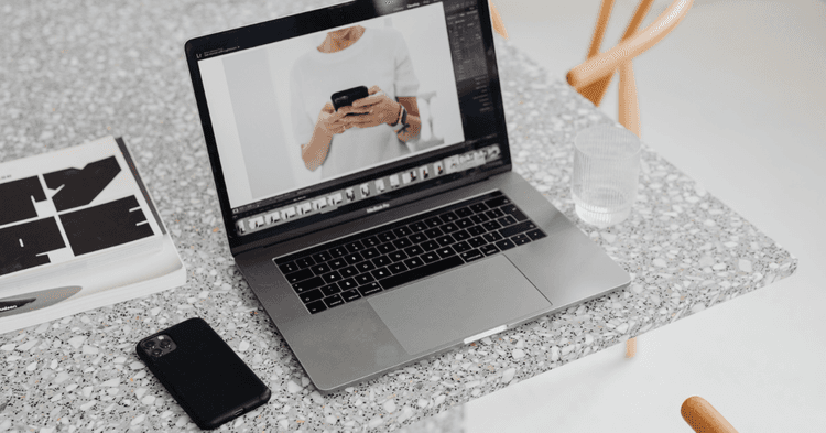 6 Best AI Design Tools for E-commerce Marketing