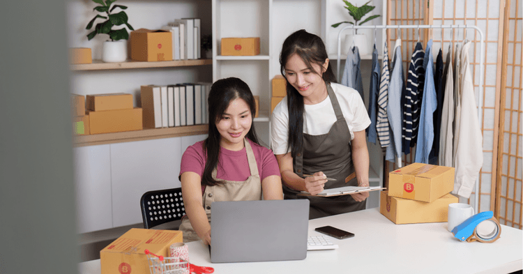 How Ecommerce Sellers Manage Operations Across Multiple Platforms
